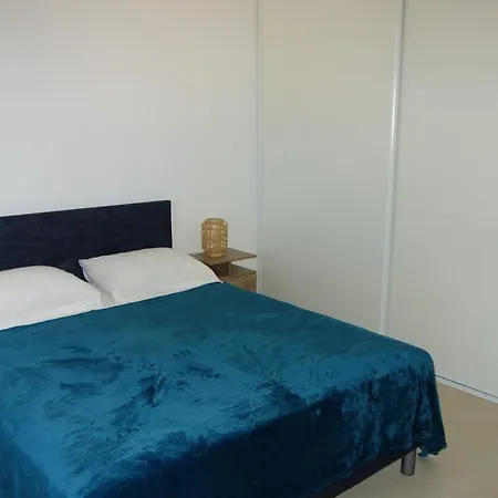 Grand T2 A Calvi (Corsica)