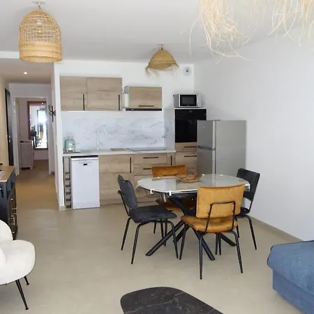Apartment Grand T2 A Calvi (Corsica)