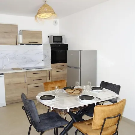 Apartment Grand T2 A *
